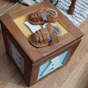 🏷3/$15 Infant Sandals